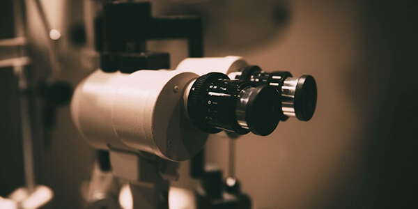 Comprehensive Eye Exam Equipment
